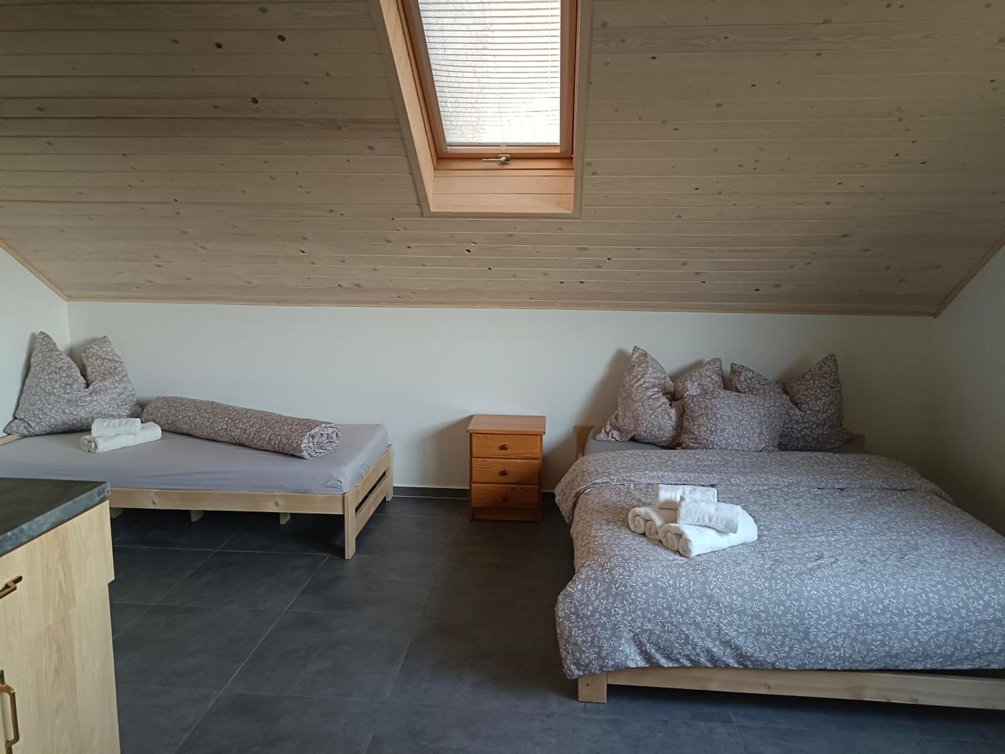 Zuczek Nad Jeziorem Farm stay *